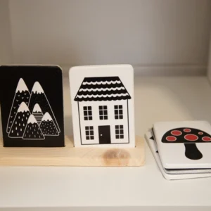 image00002 Senzorne kontrastne kartice – personalizirani set za novorođenčad