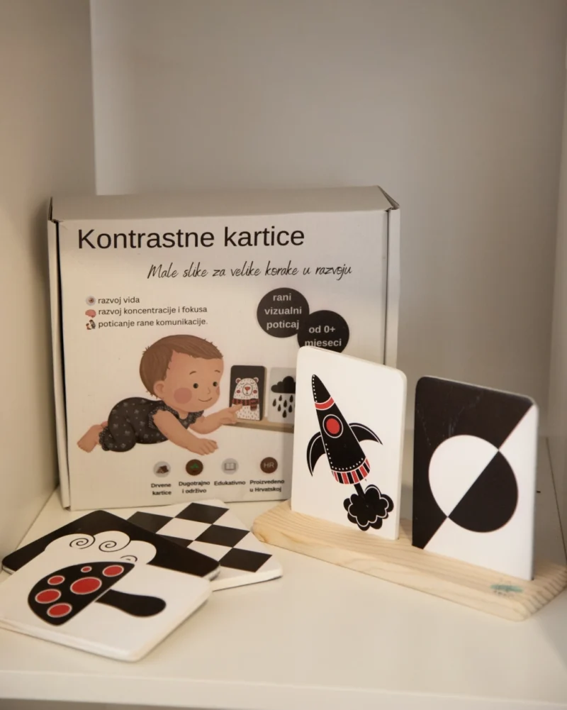 image00011 Senzorne kontrastne kartice – personalizirani set za novorođenčad