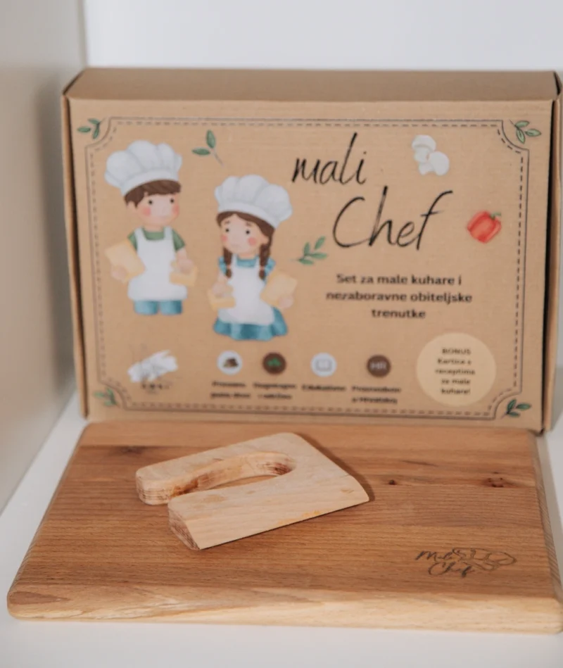 image00020 Kuharski set Mali Chef – personalizirani drveni set za djecu